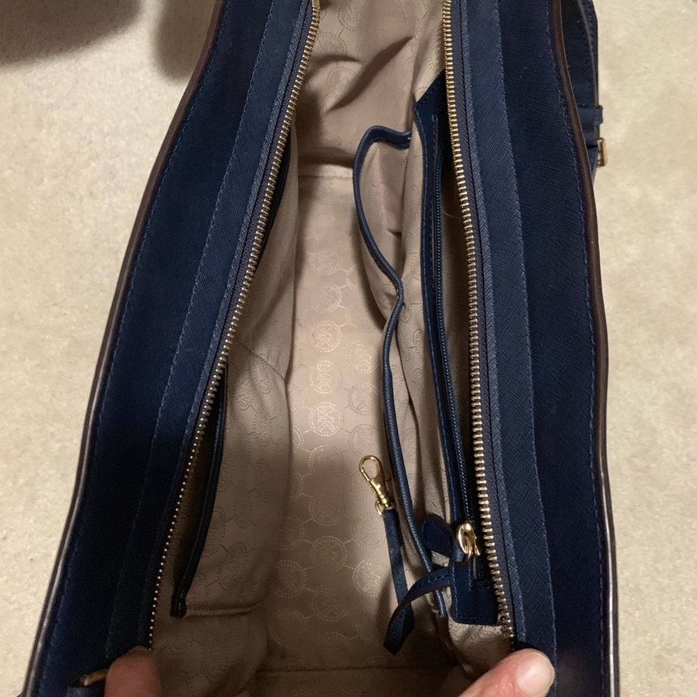 Michael Kors Satchel - Picture 4 of 6